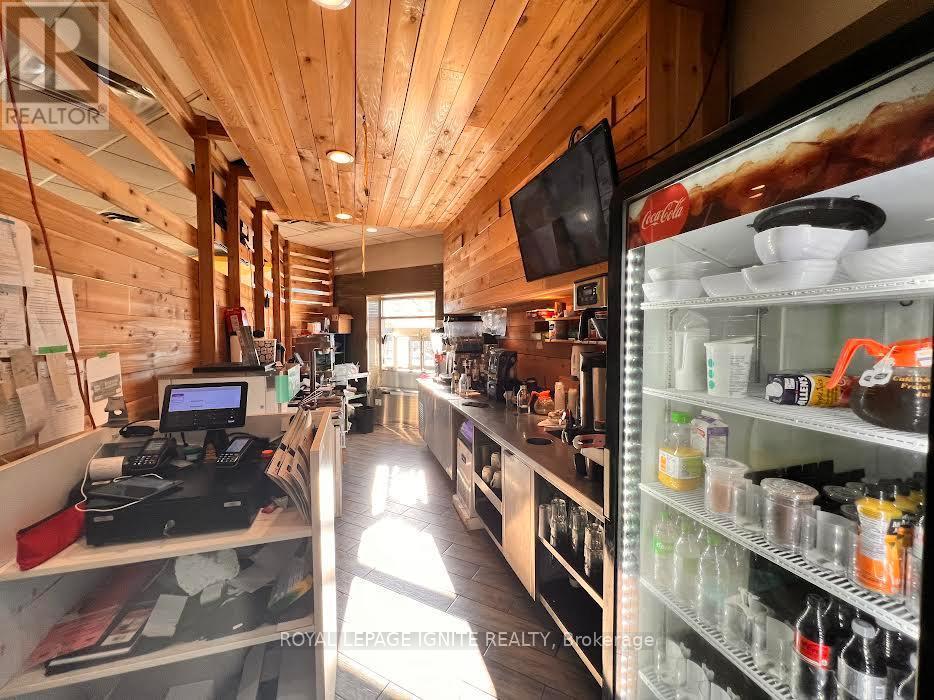 1060 Innisfil Beach Rd. Road S, Innisfil, ON