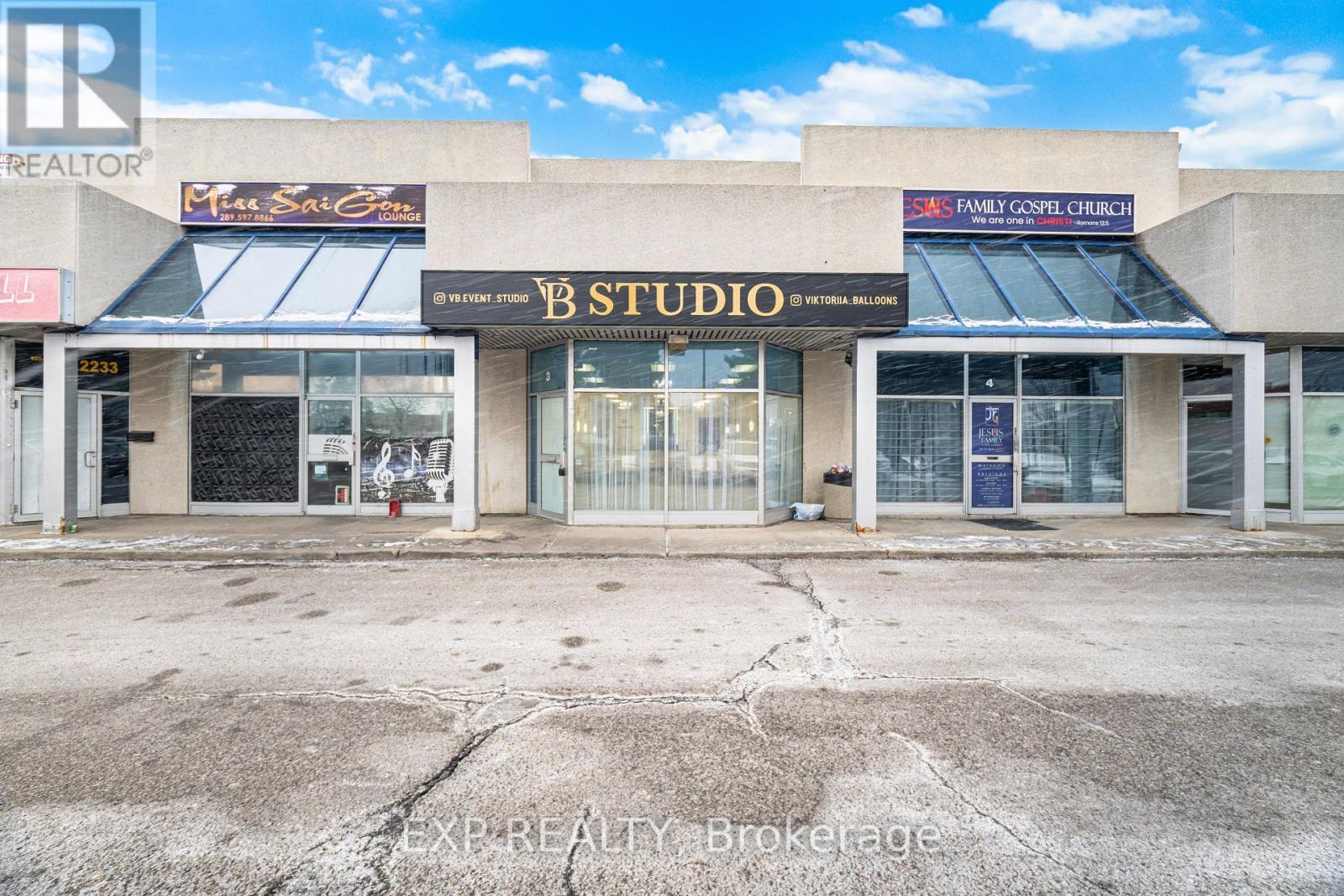 #3 - 3232 Steeles Avenue W, Vaughan, ON