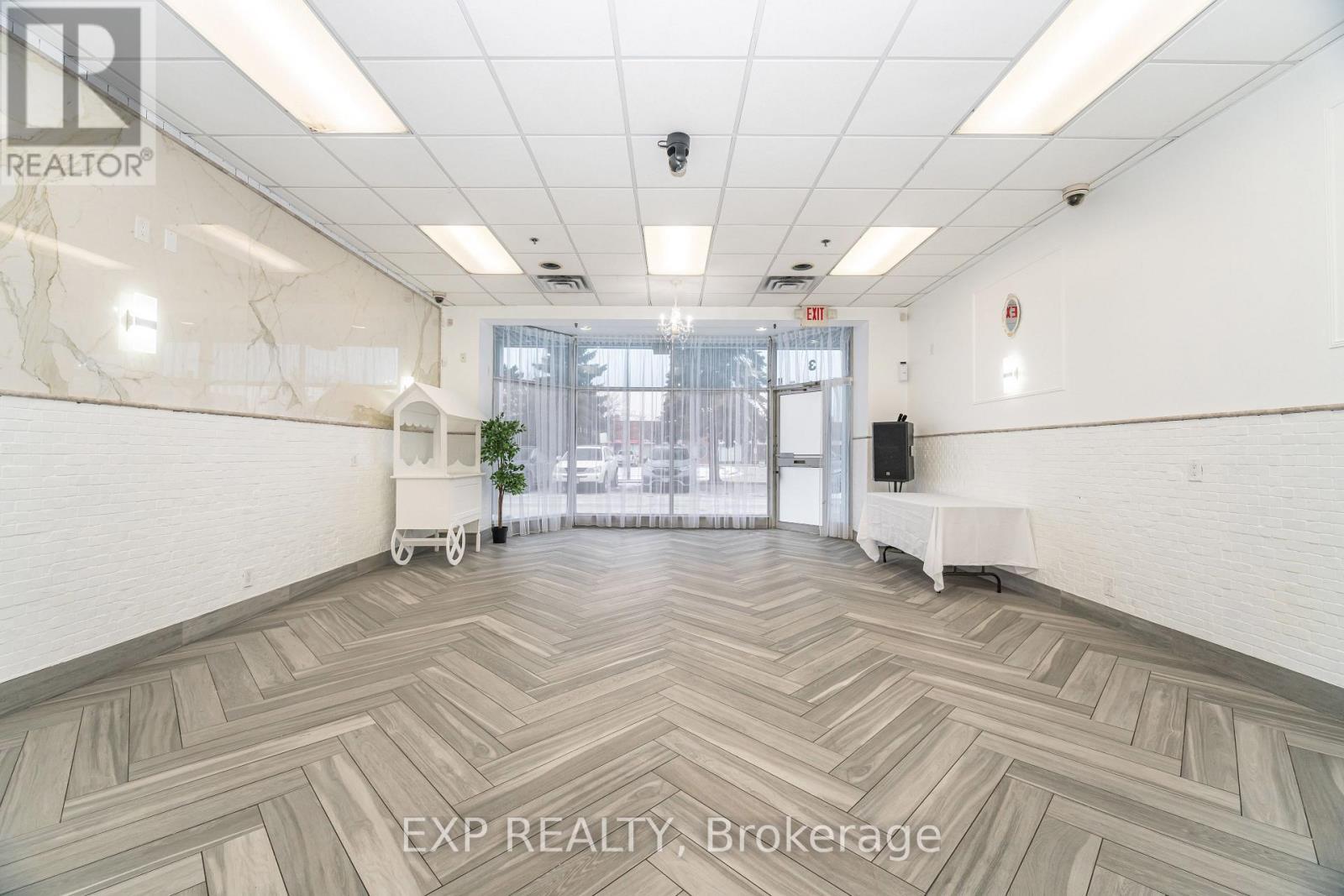 #3 - 3232 Steeles Avenue W, Vaughan, ON