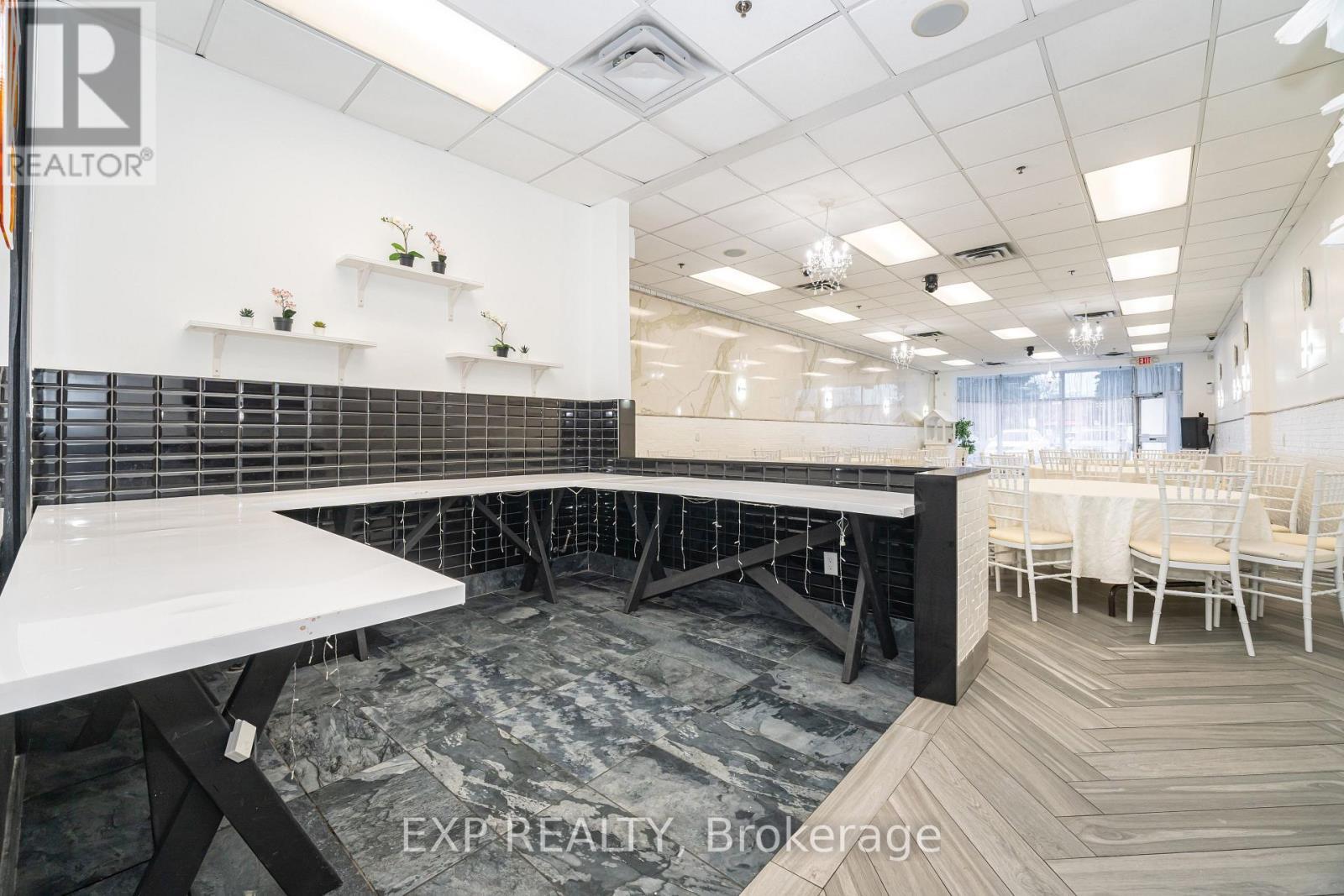 #3 - 3232 Steeles Avenue W, Vaughan, ON