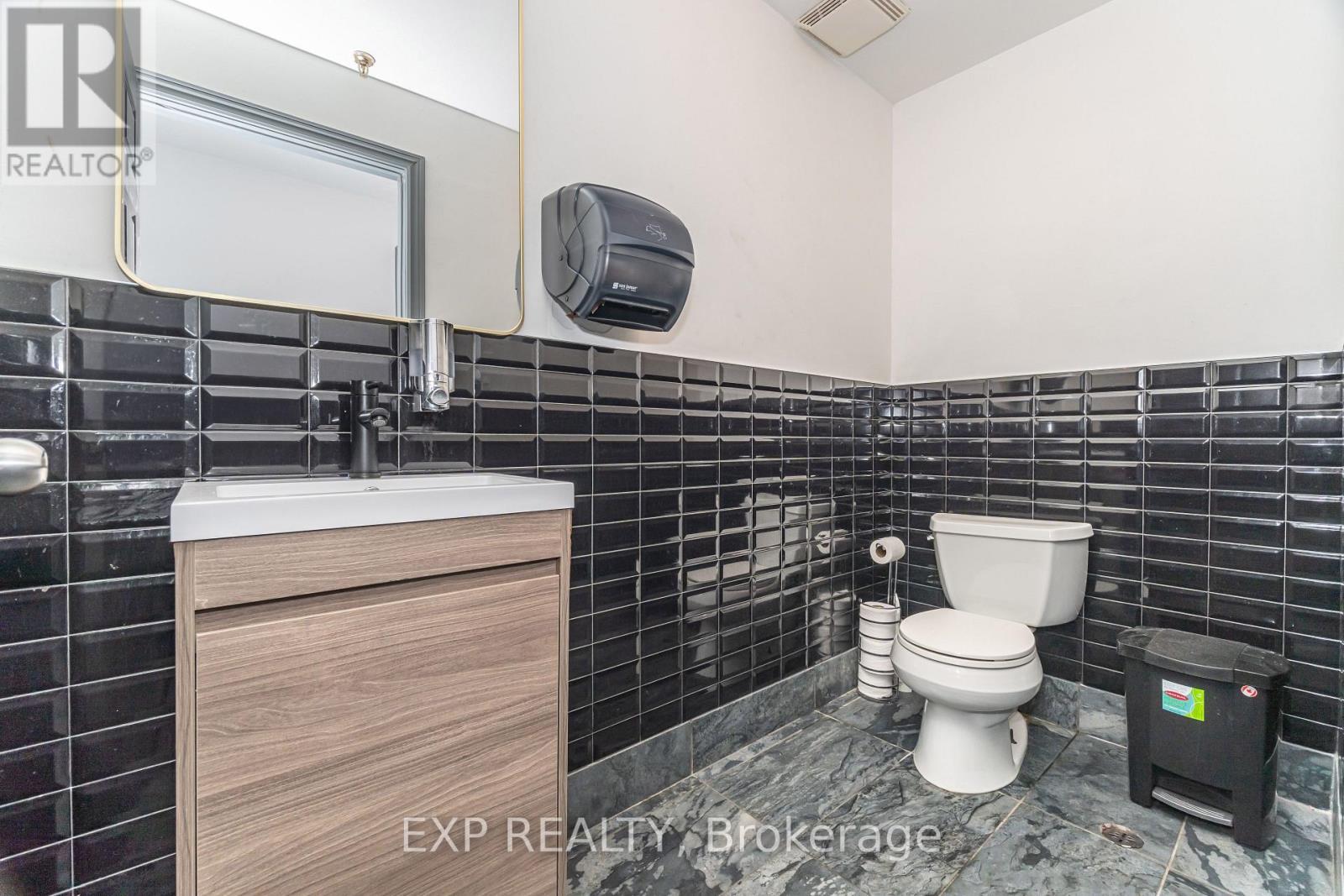 #3 - 3232 Steeles Avenue W, Vaughan, ON