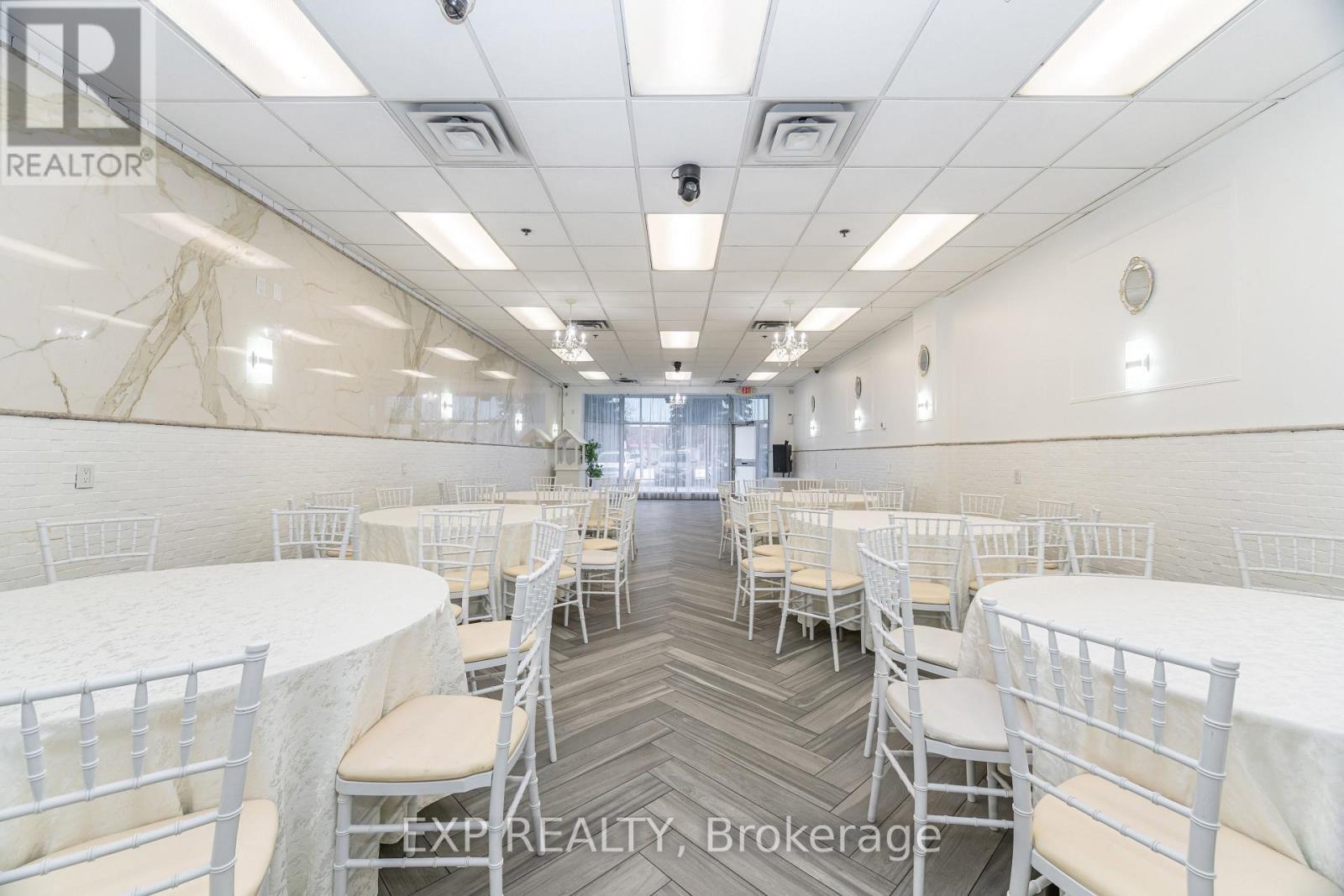 #3 - 3232 Steeles Avenue W, Vaughan, ON