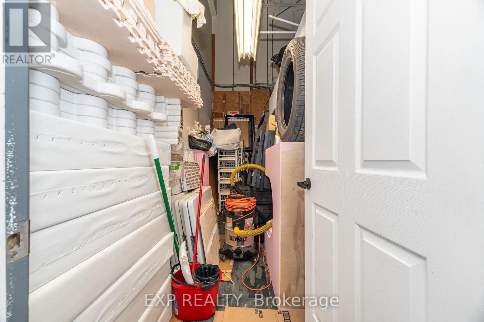 #3 - 3232 Steeles Avenue W, Vaughan, ON