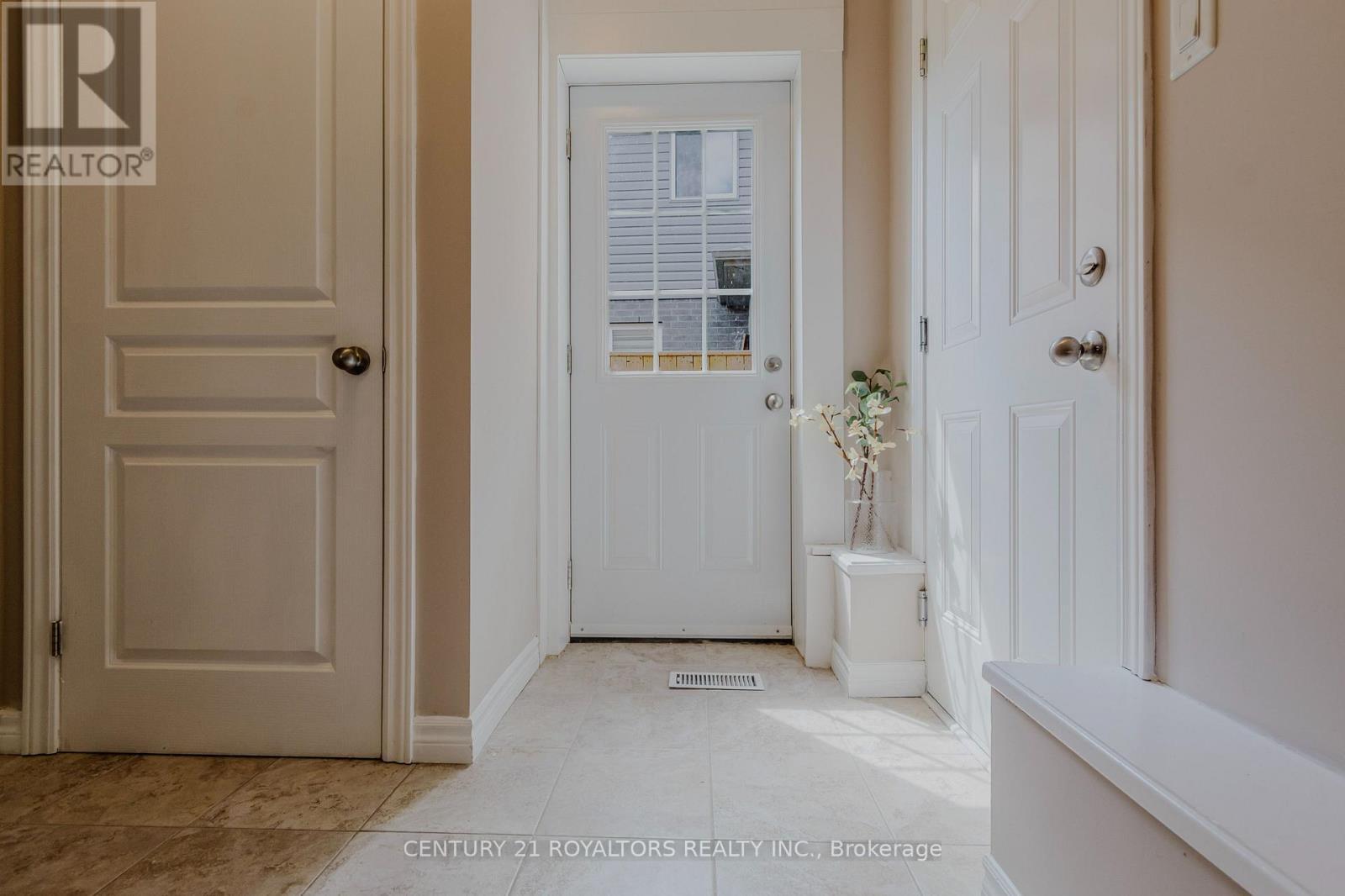 Bsmt - 1308 Lawson Road, London North, ON - Indoor Photo Showing Other Room