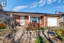 6186 DELTA DRIVE Niagara Falls, ON L2H 2G8