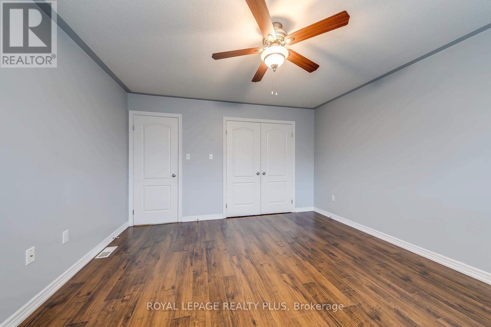 14 Marina Point Crescent, Hamilton, ON - Indoor Photo Showing Other Room