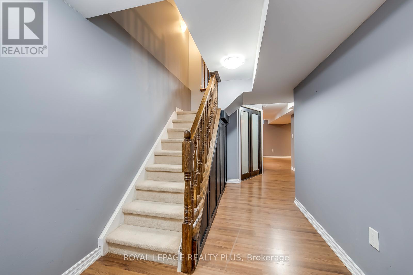 14 Marina Point Crescent, Hamilton, ON - Indoor Photo Showing Other Room