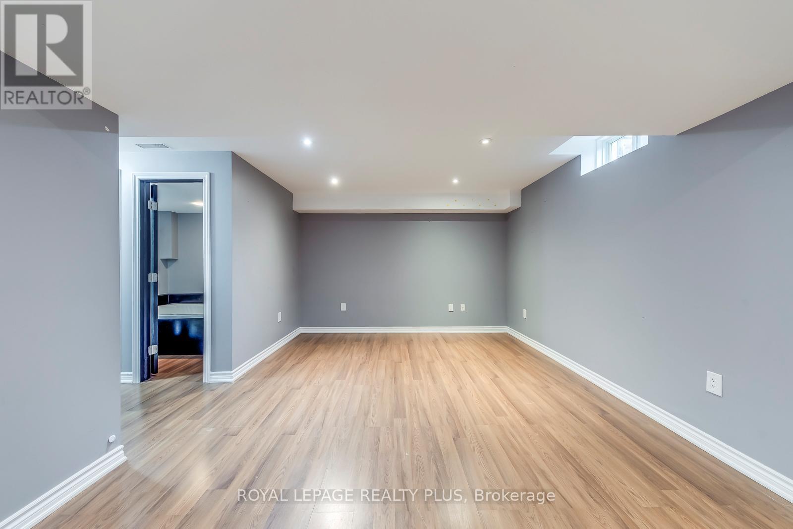 14 Marina Point Crescent, Hamilton, ON - Indoor