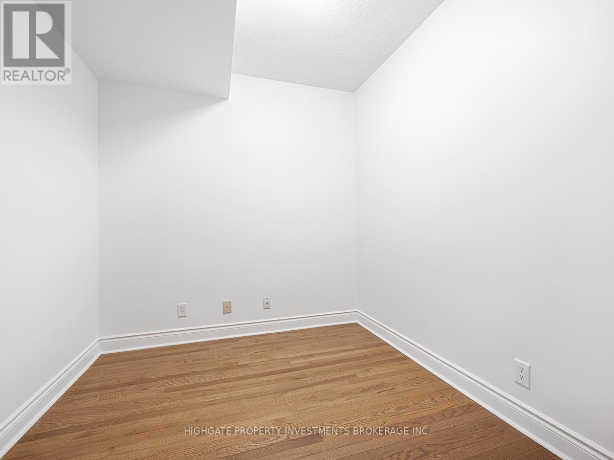 719 - 10 Delisle Avenue, Toronto, ON - Indoor Photo Showing Other Room