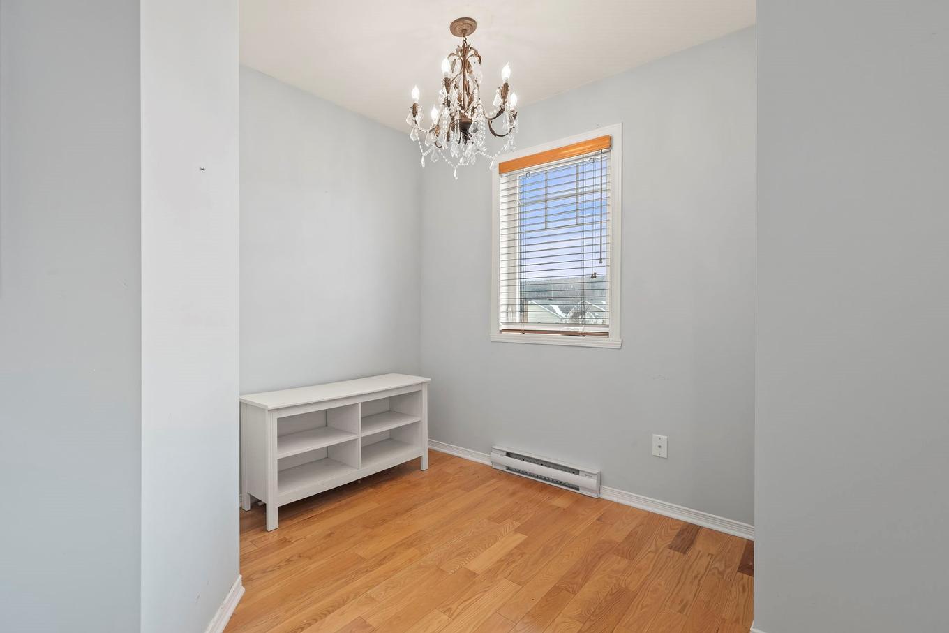 Chambre à coucher principale - 19 Rue Du Frère-André-Daoust, Rigaud, QC - Indoor Photo Showing Other Room