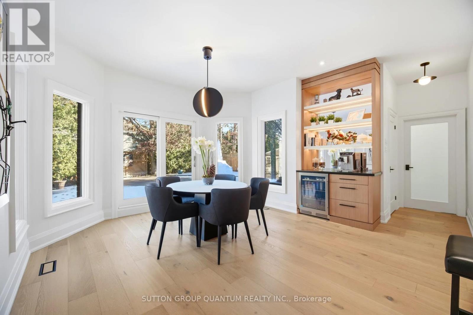 1080 Geran Crescent, Mississauga, ON - Indoor Photo Showing Dining Room