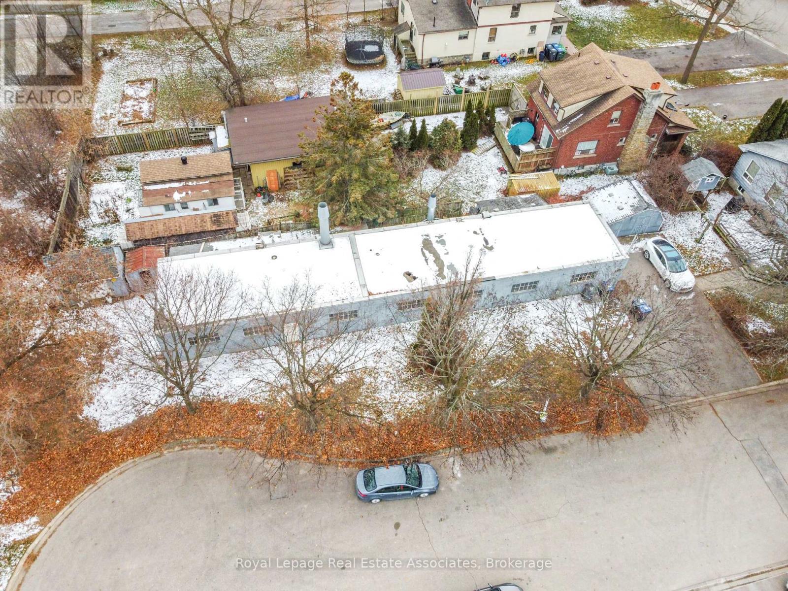 1089 Seneca Avenue, Mississauga, ON