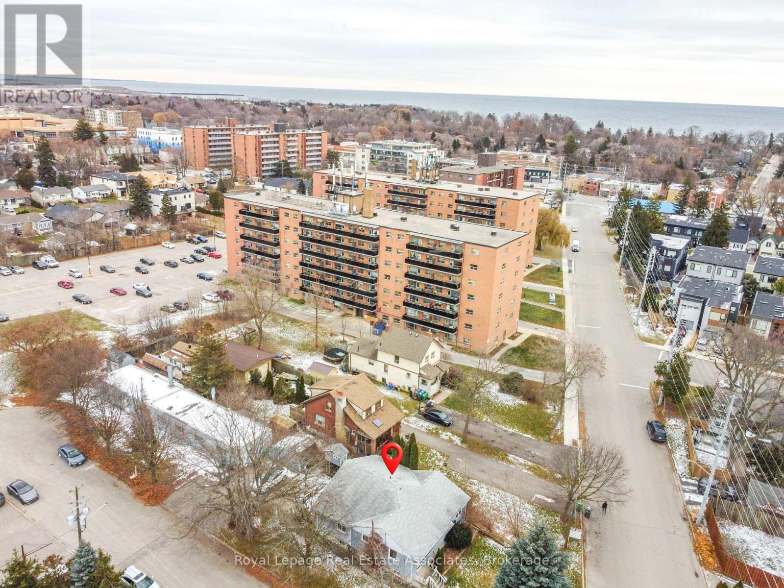 1089 Seneca Avenue, Mississauga, ON