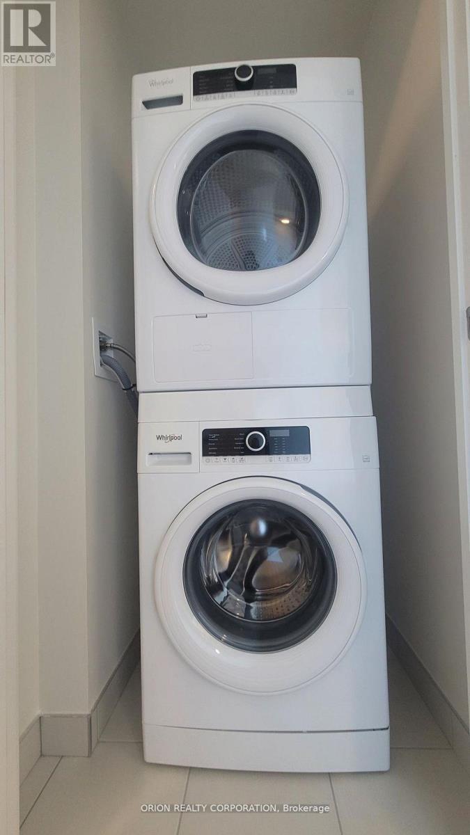 1202 - 212 King William Street, Hamilton, ON - Indoor Photo Showing Laundry Room