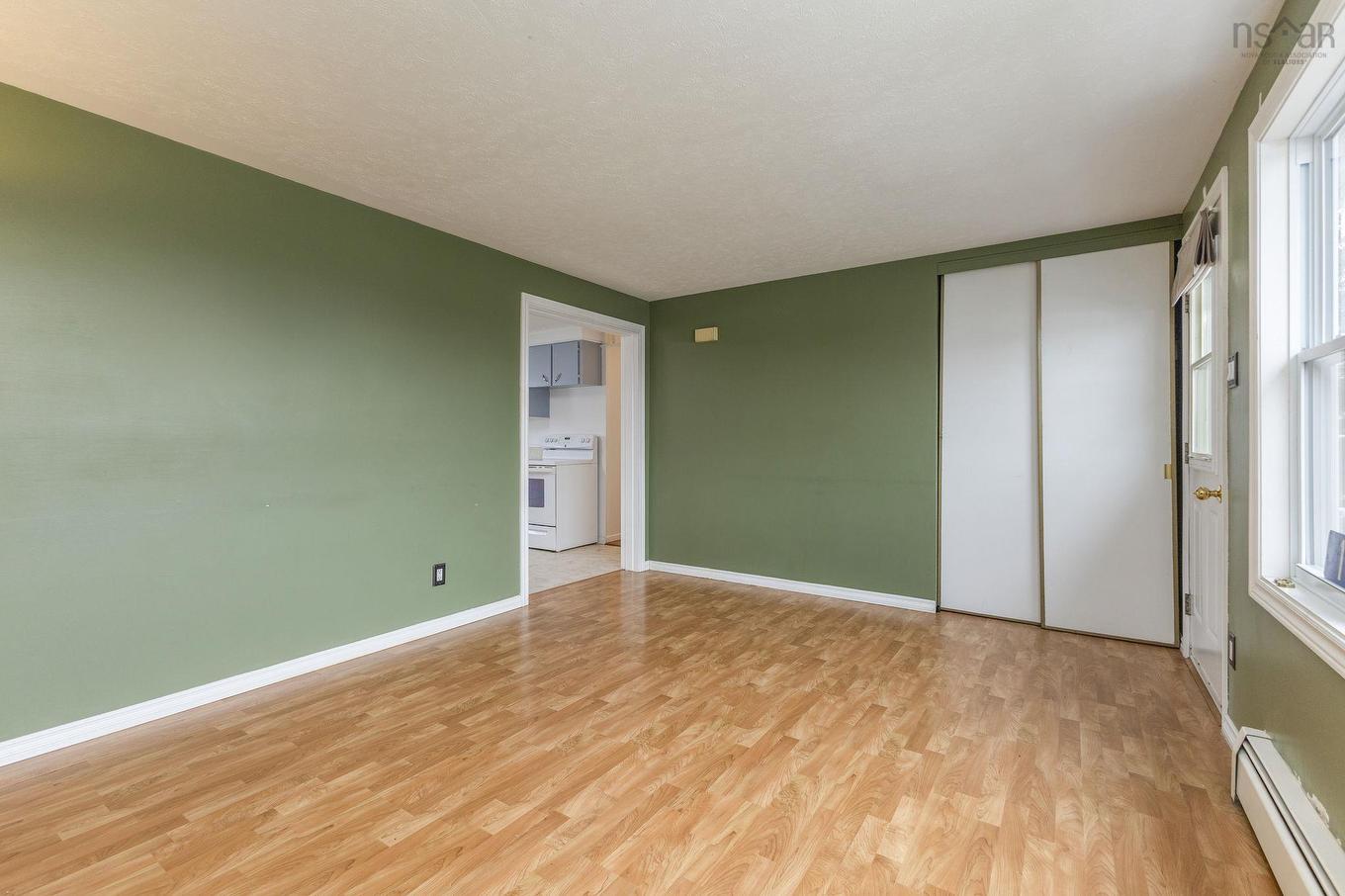 18 Kirk Avenue, Stellarton, NS