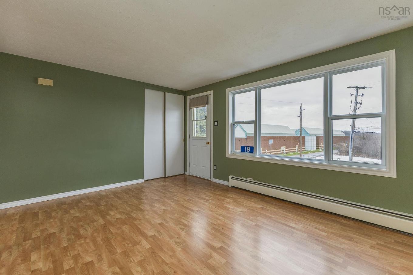 18 Kirk Avenue, Stellarton, NS