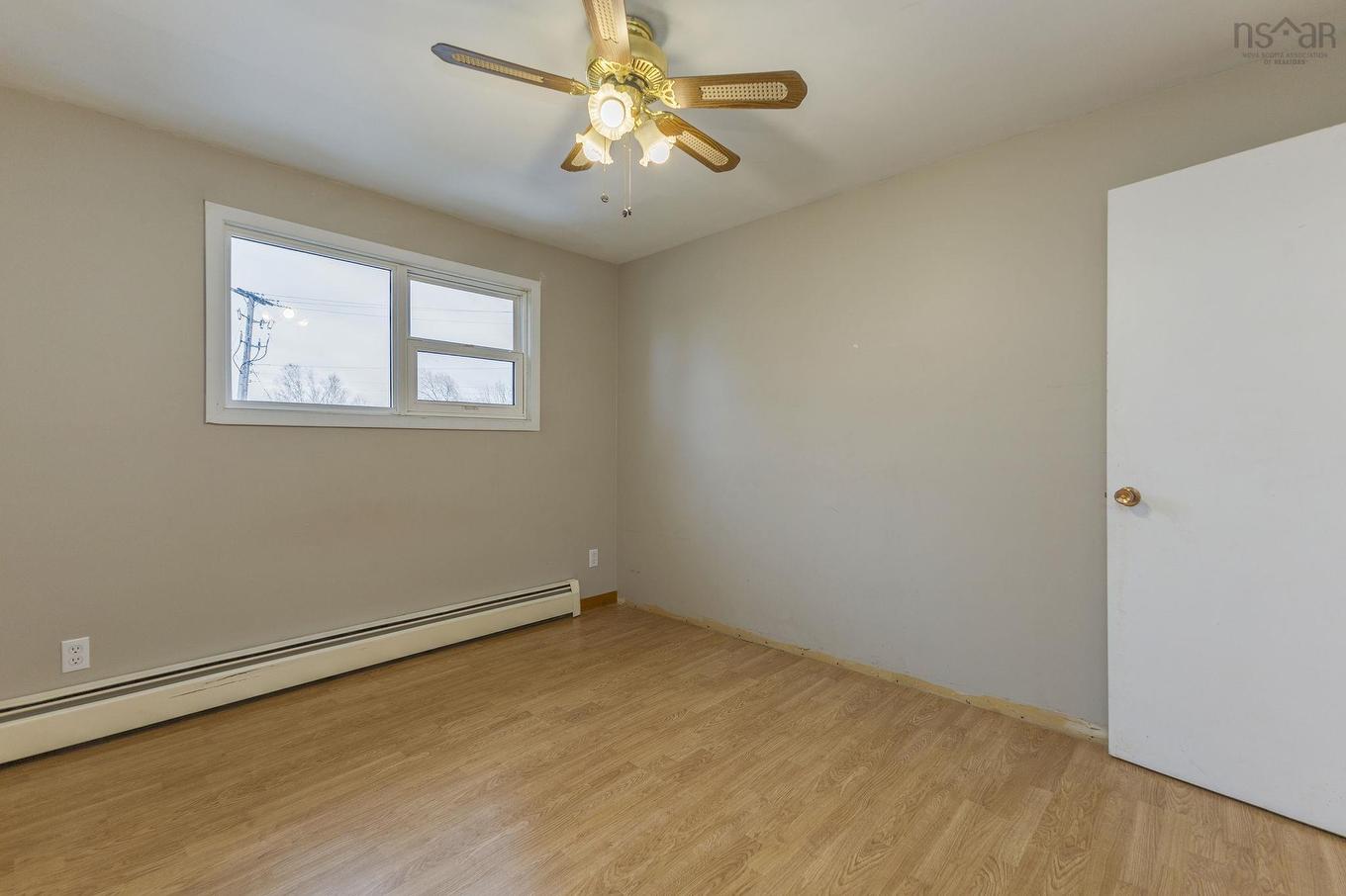 18 Kirk Avenue, Stellarton, NS