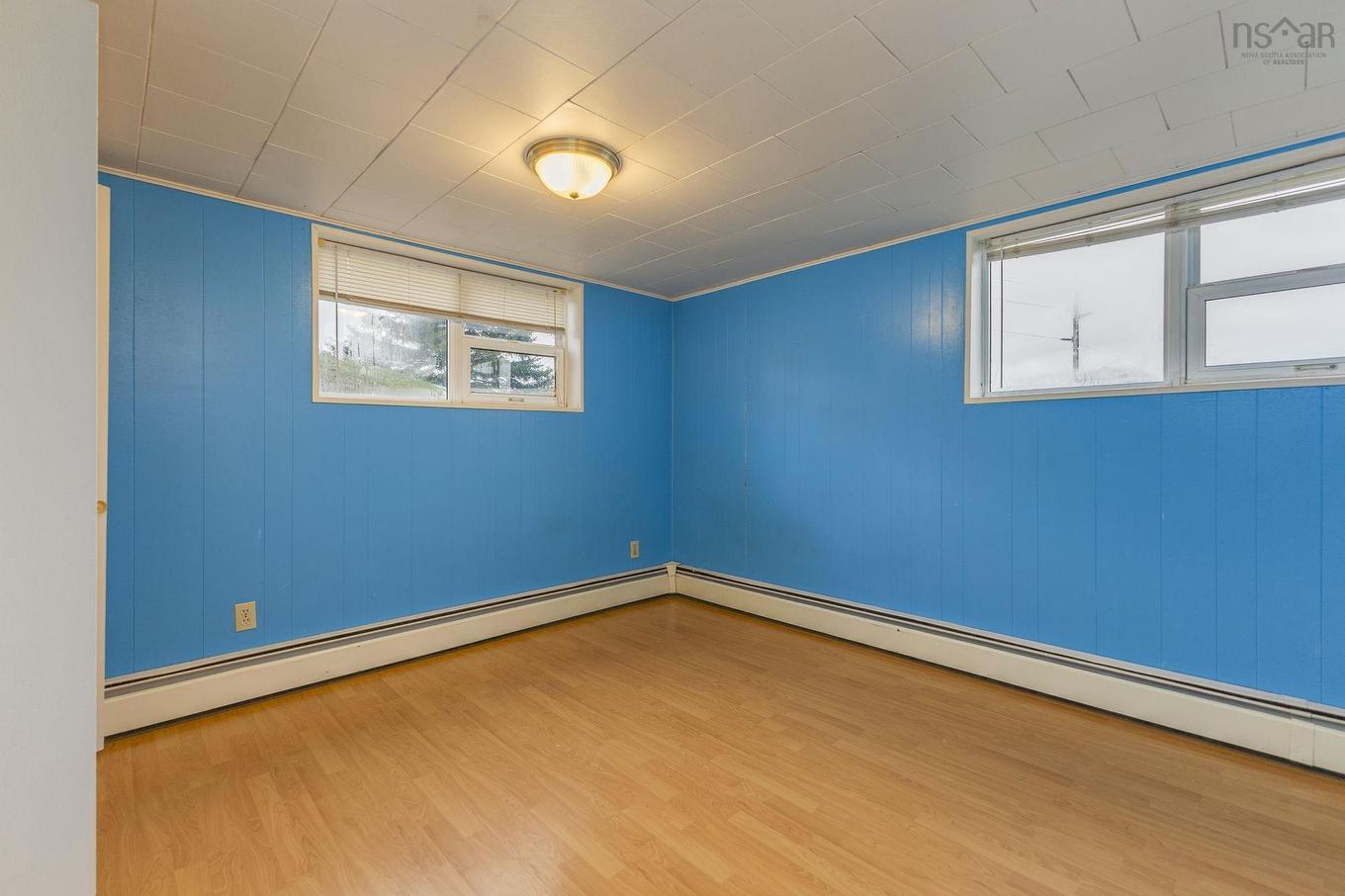 18 Kirk Avenue, Stellarton, NS