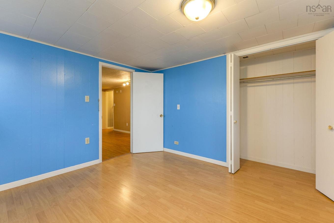 18 Kirk Avenue, Stellarton, NS