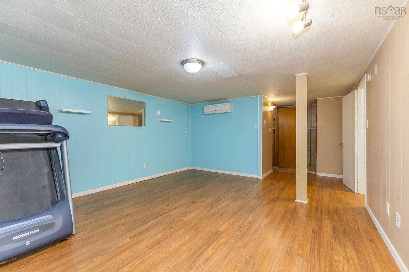 18 Kirk Avenue, Stellarton, NS