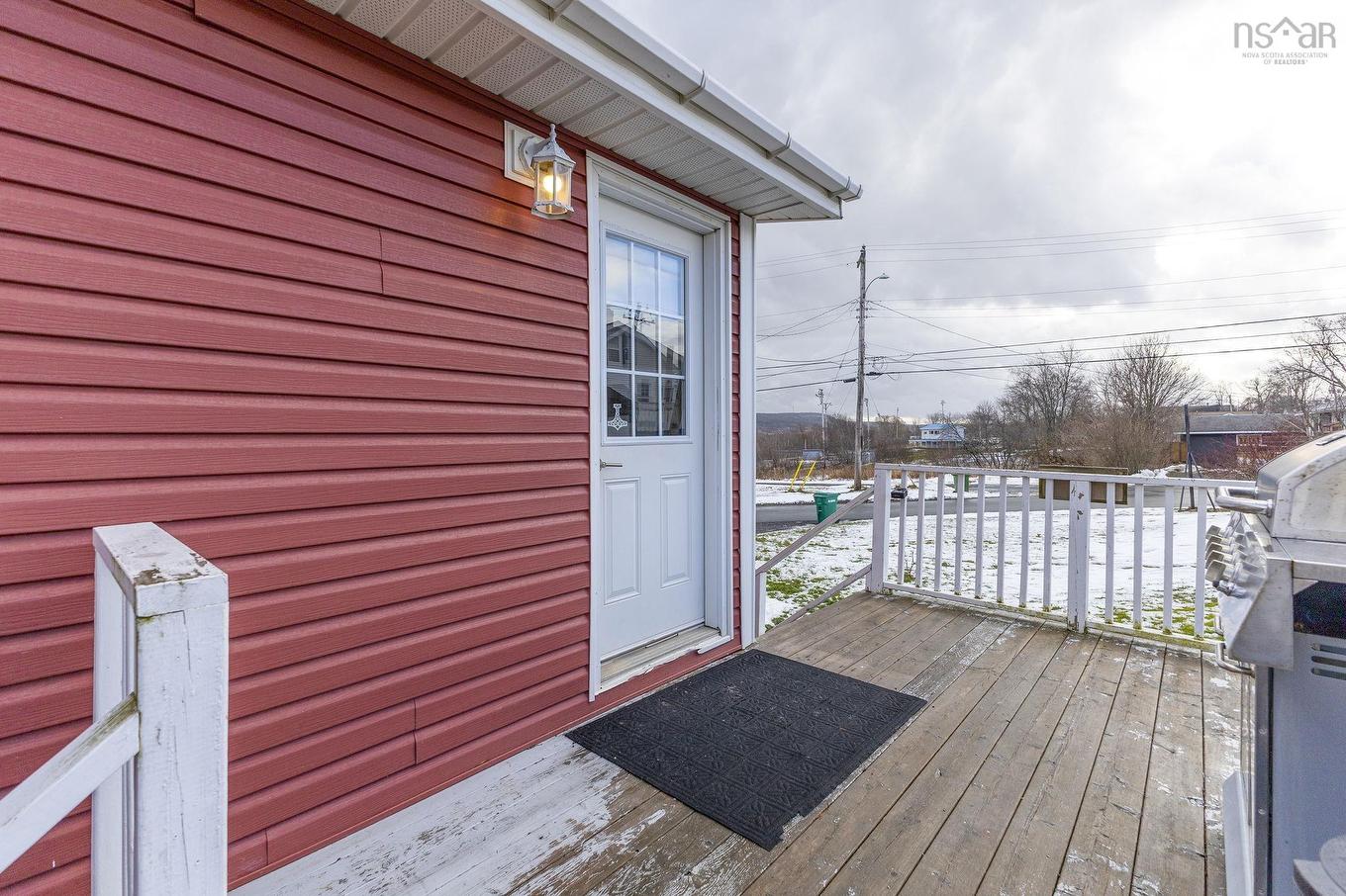 18 Kirk Avenue, Stellarton, NS