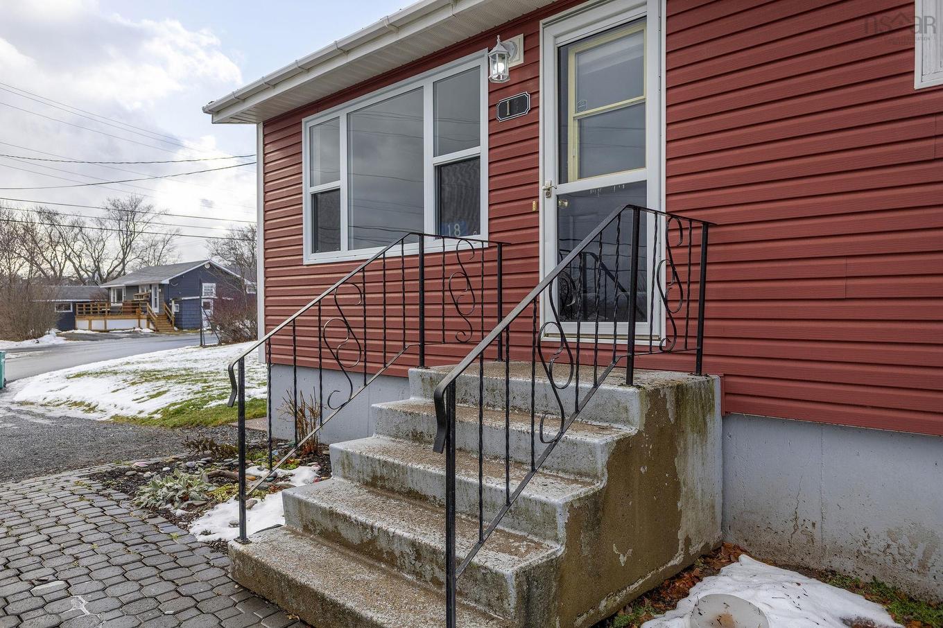 18 Kirk Avenue, Stellarton, NS