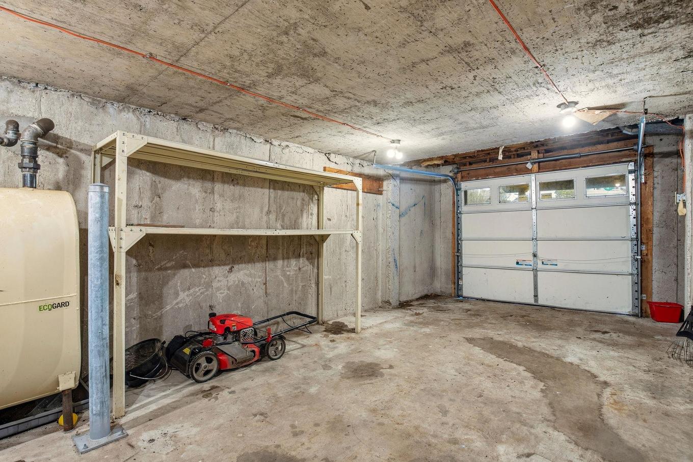 46 Kearney Lake Road, Halifax, NS