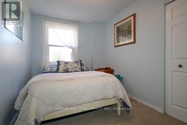 506 Snug Harbour Road, Kawartha Lakes (Lindsay), ON - Indoor Photo Showing Bedroom