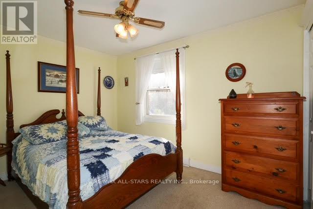 506 Snug Harbour Road, Kawartha Lakes (Lindsay), ON - Indoor Photo Showing Bedroom