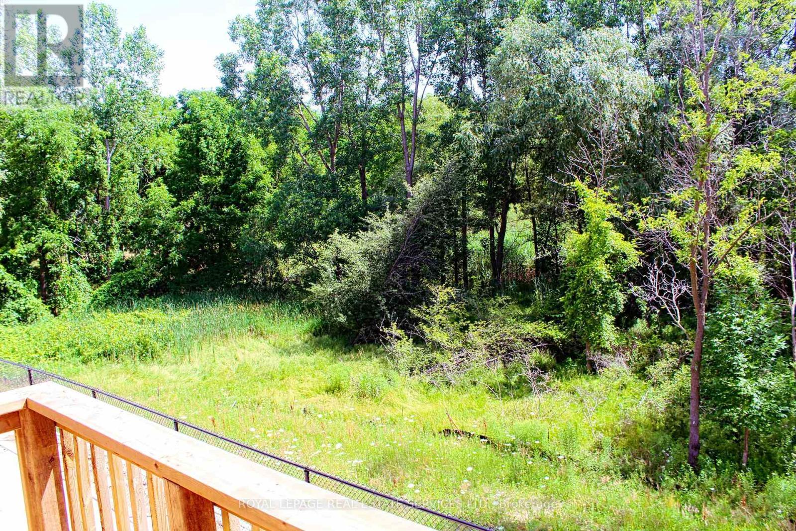 40 - 77 Diana Avenue, Brantford, ON - Outdoor