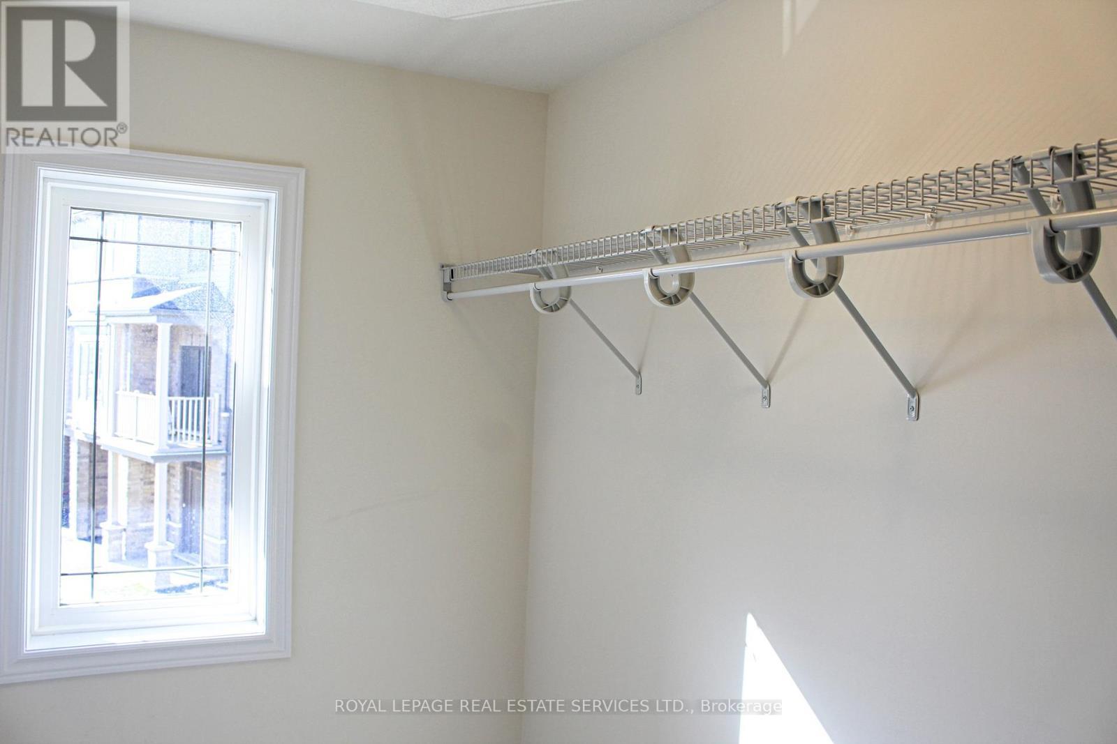 40 - 77 Diana Avenue, Brantford, ON - Indoor With Storage