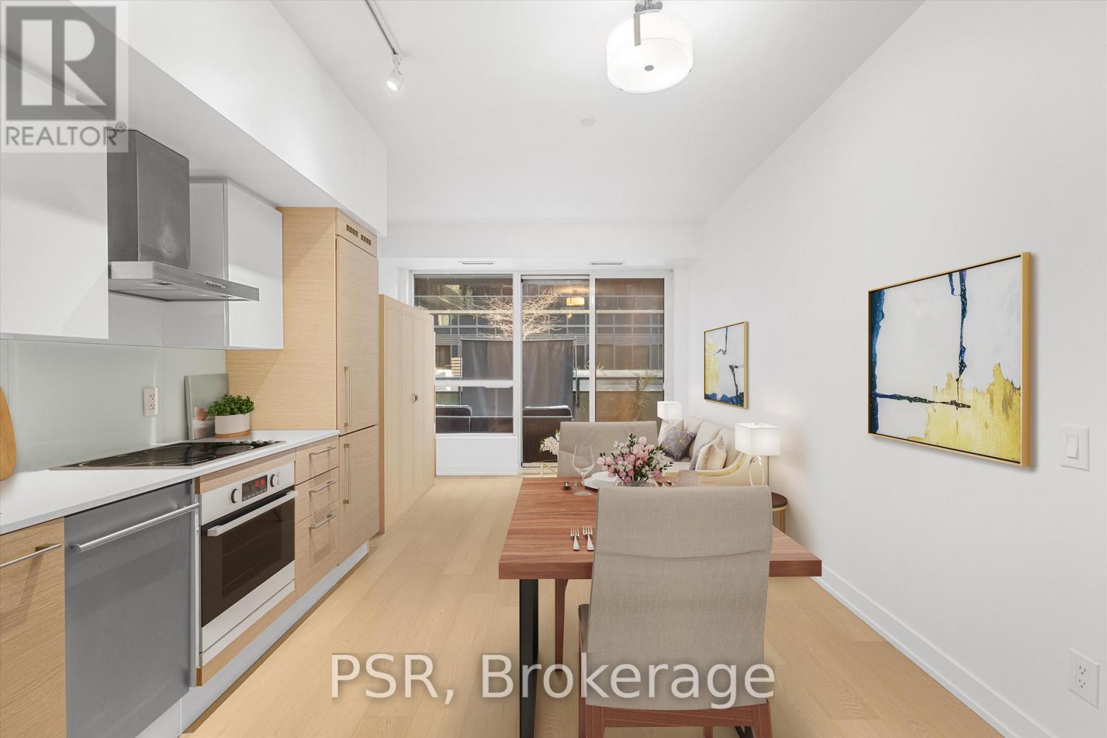 223 - 1030 King Street W, Toronto, ON - Indoor Photo Showing Kitchen