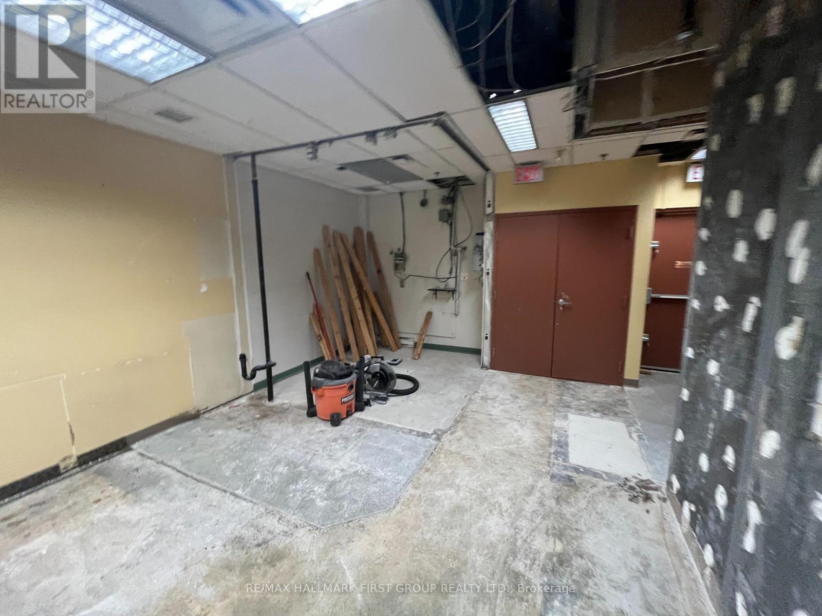 1 - 750 Oklahoma Drive, Pickering, ON