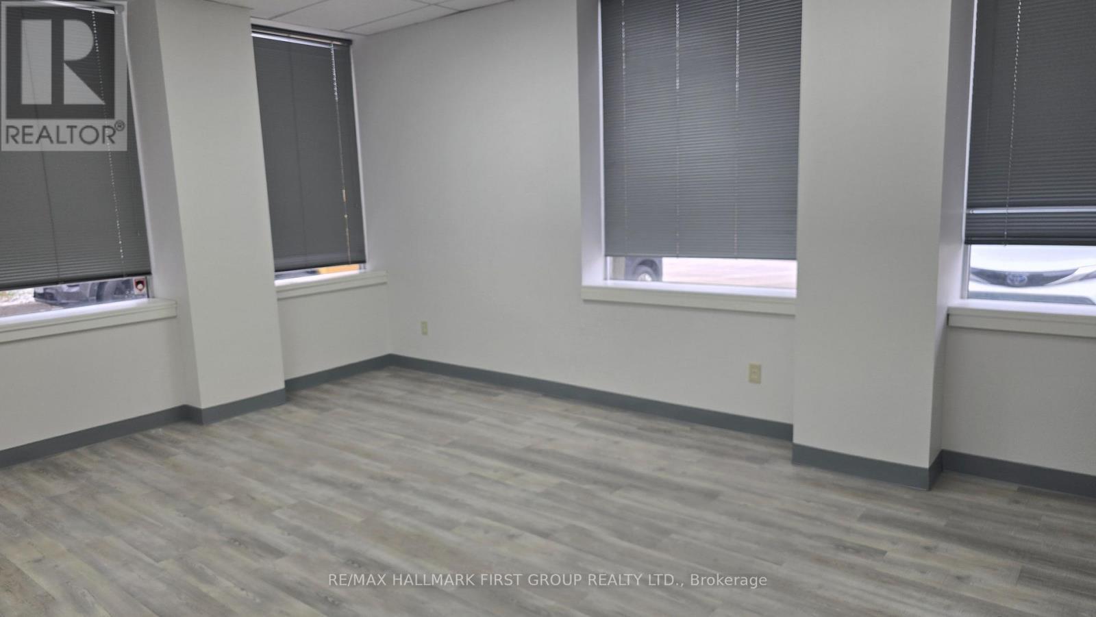 3 - 900 Mckay Road, Pickering, ON