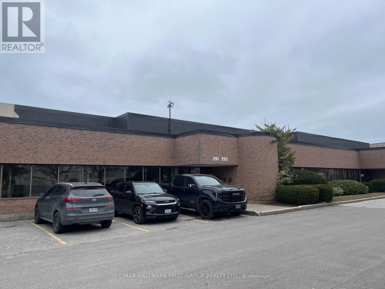 293 Clements Road W, Ajax, ON
