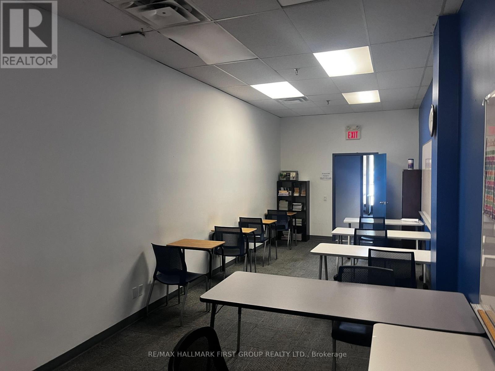 #1-4 - 209 Dundas Street E, Whitby, ON