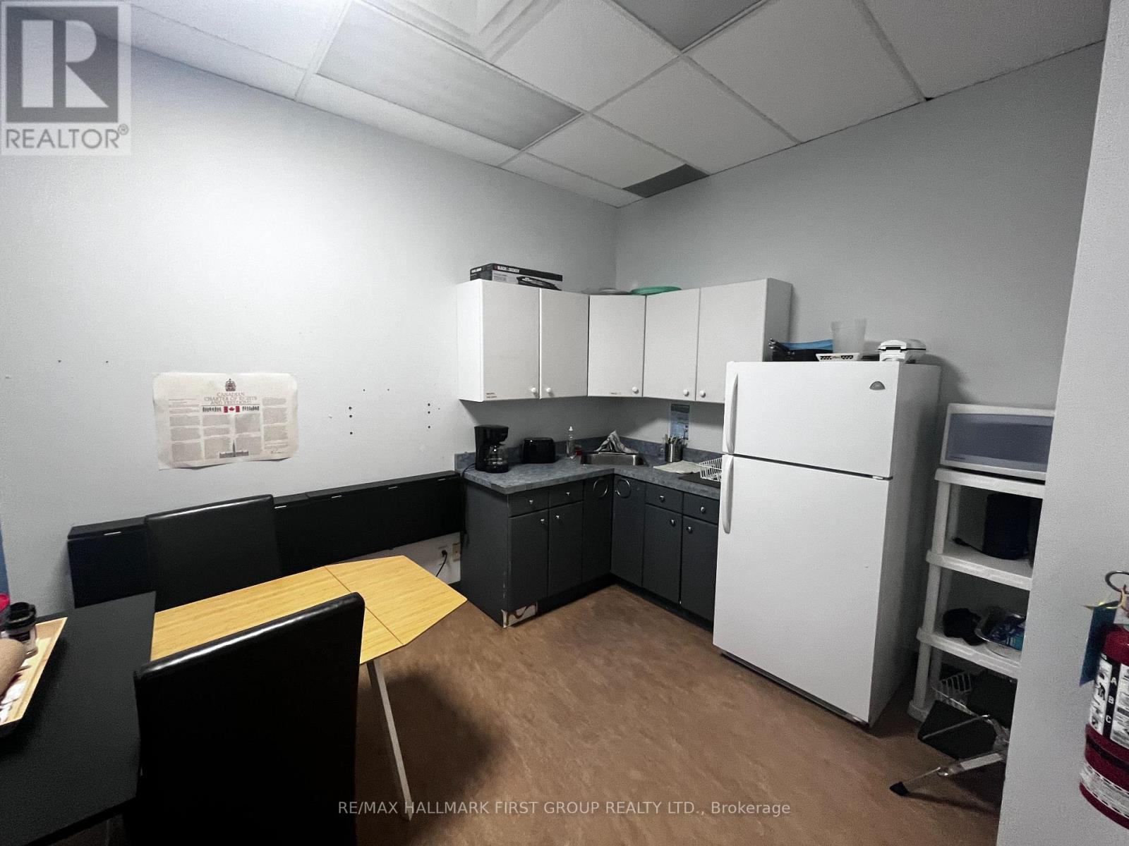 #1-4 - 209 Dundas Street E, Whitby, ON