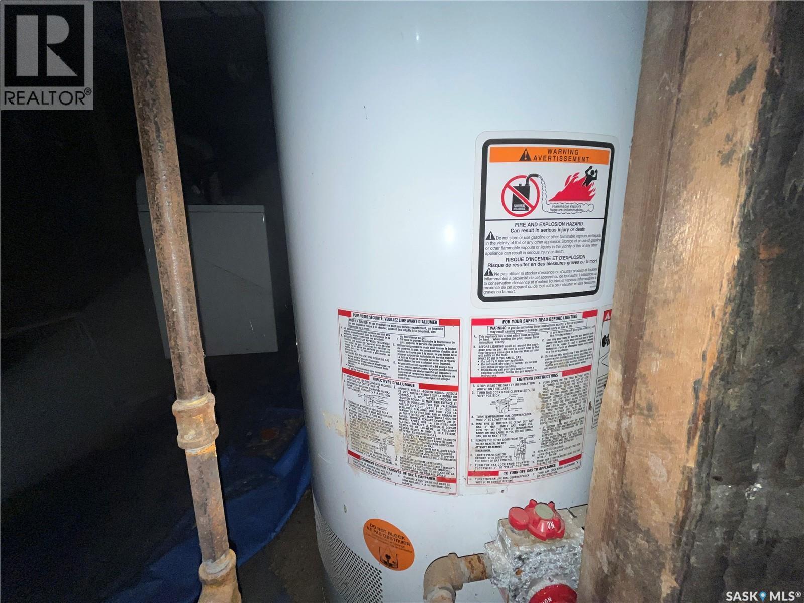 812 99Th Street, North Battleford, SK - Indoor Photo Showing Basement