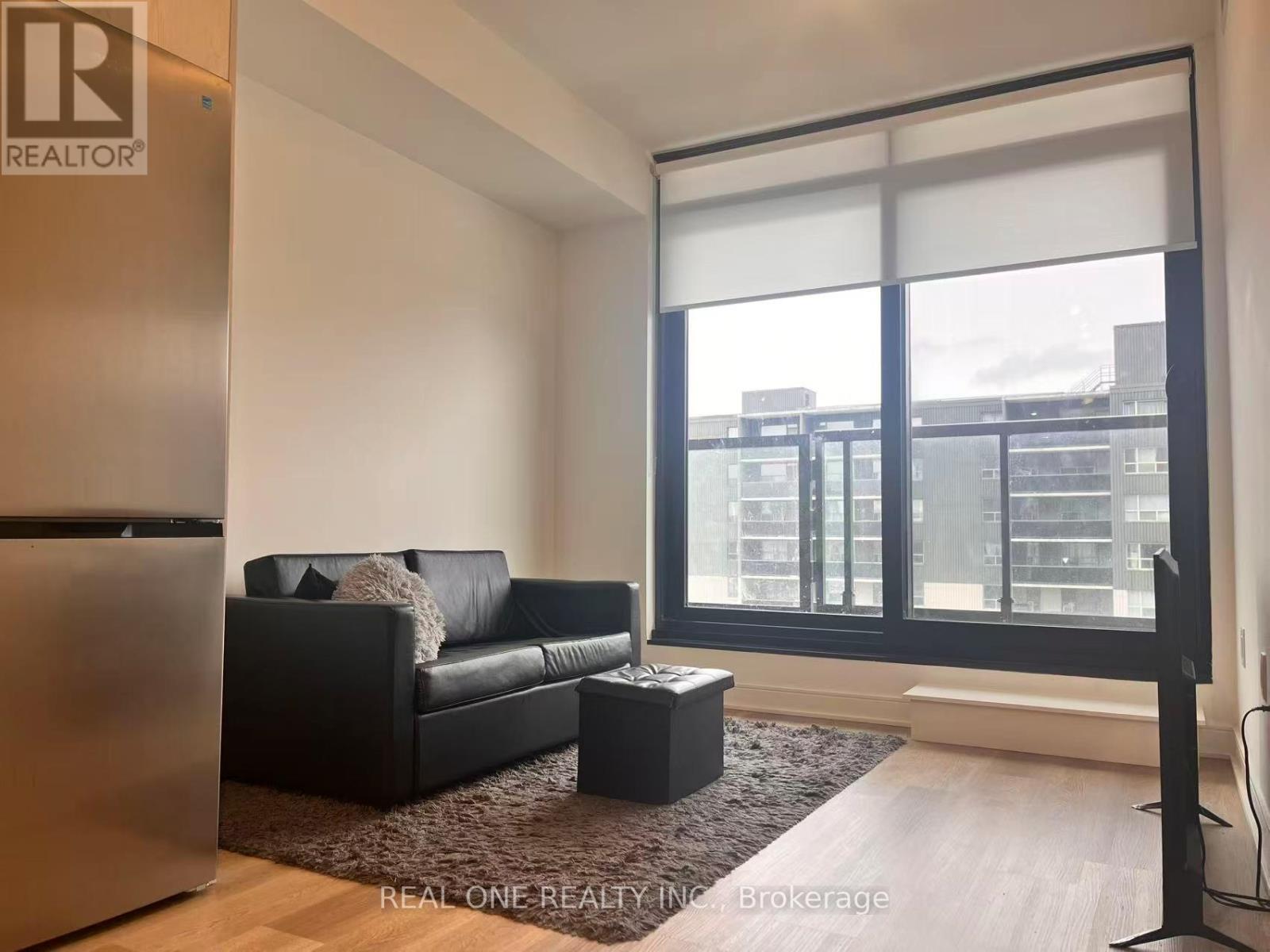 808 - 86 Dundas Street E, Mississauga, ON - Indoor