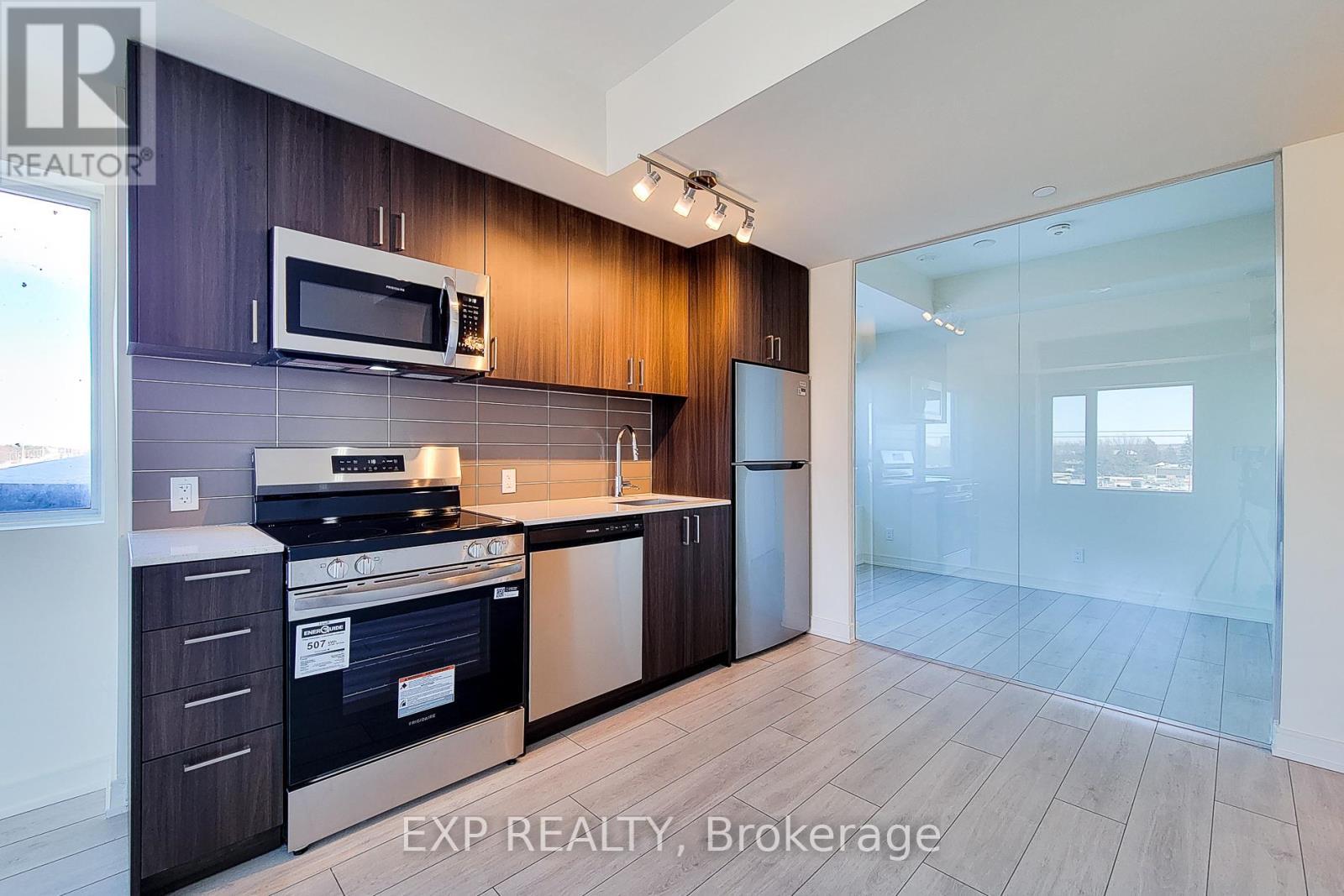 403 - 8020 Derry Road, Milton, ON - Indoor Photo Showing Kitchen With Stainless Steel Kitchen