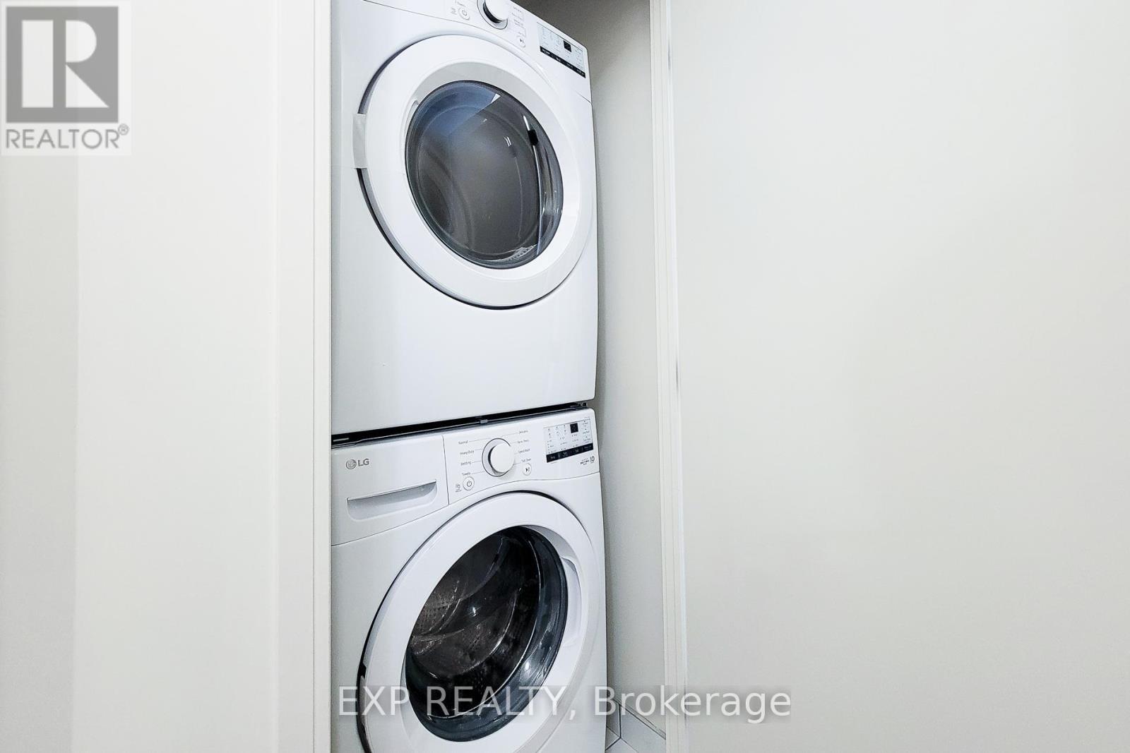 403 - 8020 Derry Road, Milton, ON - Indoor Photo Showing Laundry Room