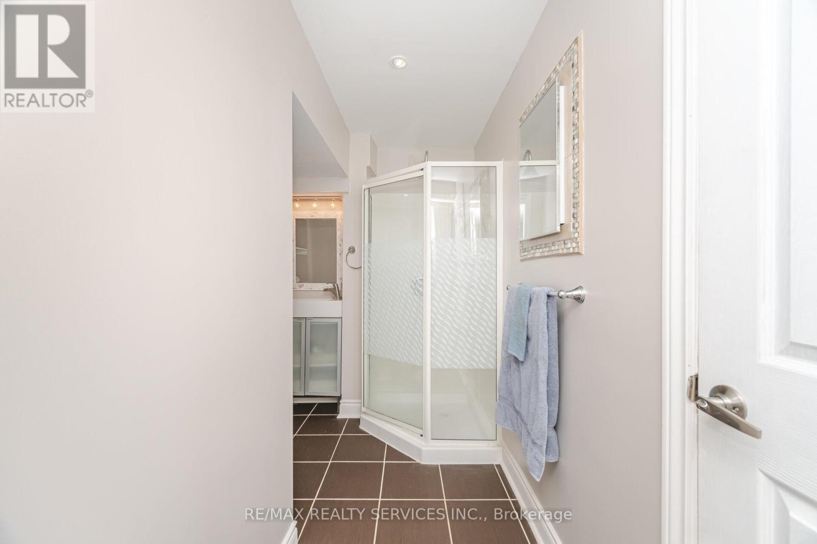 3027 Richview Boulevard, Oakville, ON -