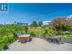 There are also many fruit/ornamental trees and shrubs -