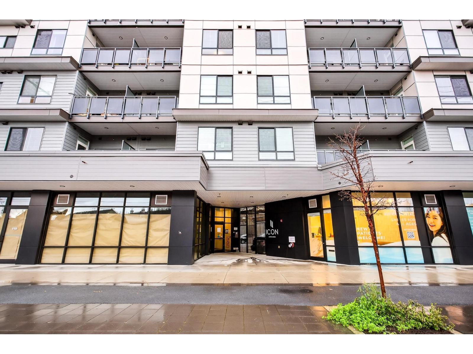 214 20061 Fraser Highway, Langley, BC - Outdoor With Balcony