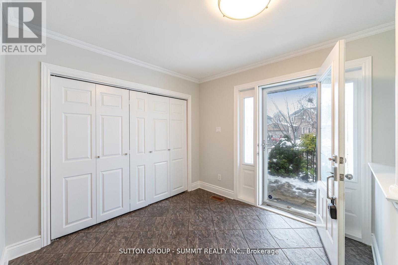 3018 Dalehurst Drive, Mississauga, ON - Indoor Photo Showing Other Room
