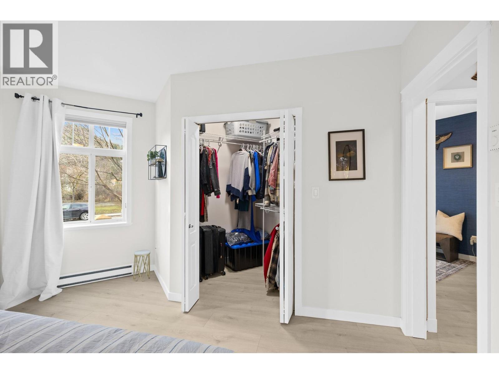 Walk in closet - 303 Whitman Road Unit# 106, Kelowna, BC - Indoor