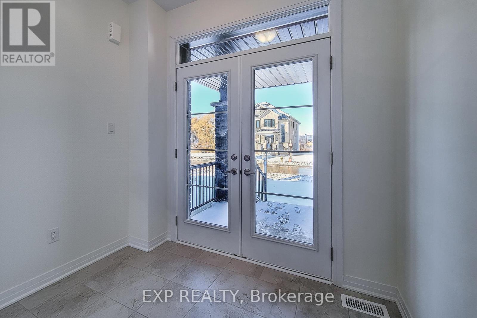 31 Turnbull Drive, Brantford, ON - Indoor Photo Showing Other Room