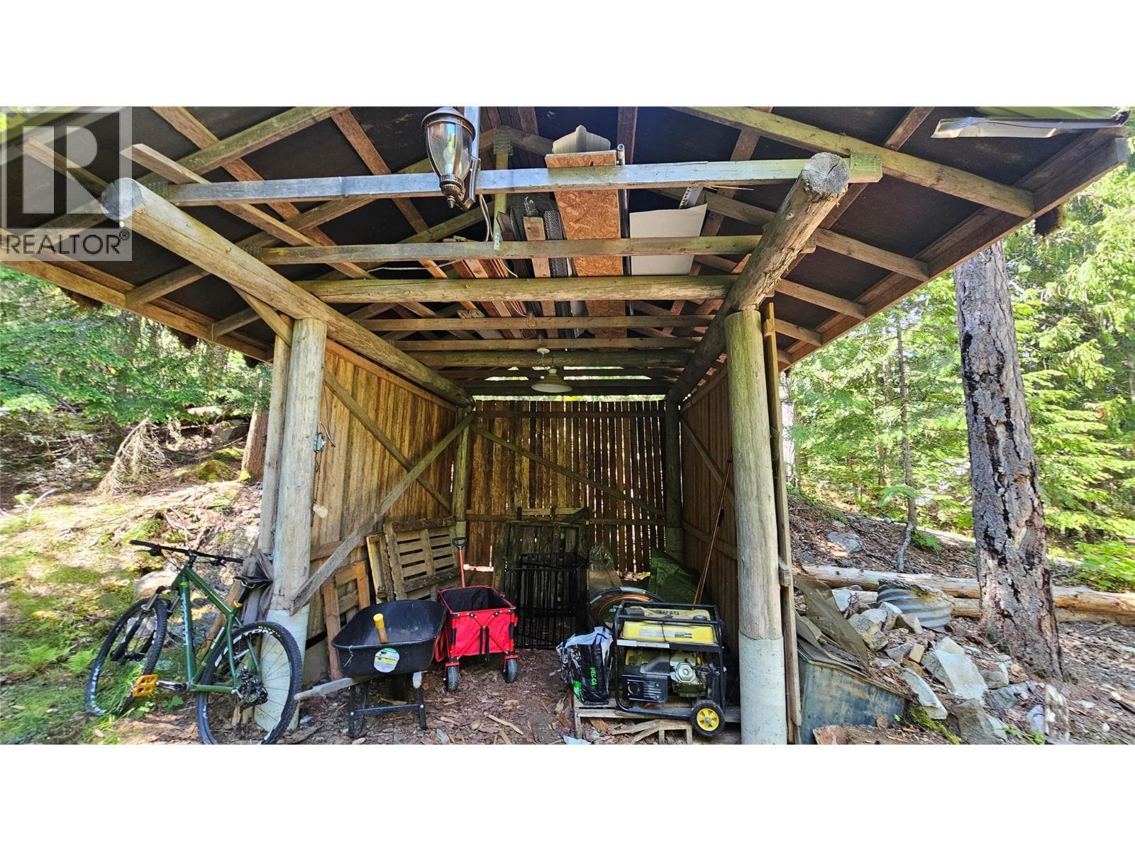 8496 B Procter Road E, Procter, BC -