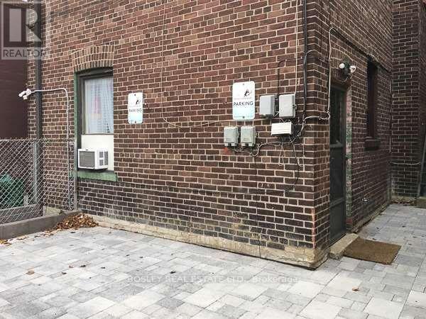 4 - 451 Parliament Street, Toronto, ON - Outdoor