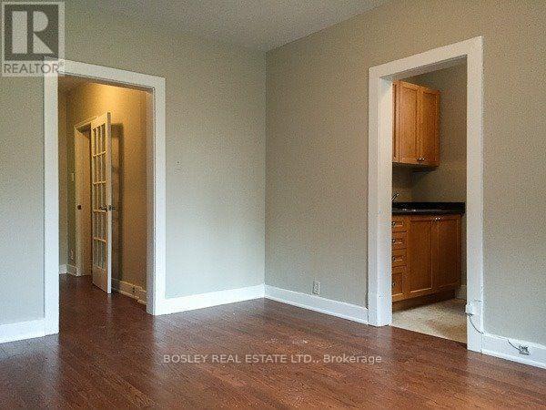 4 - 451 Parliament Street, Toronto, ON - Indoor Photo Showing Other Room